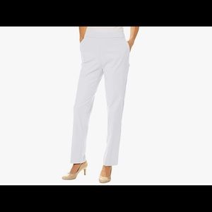 NWT Classic White Pants, stretchy flattering